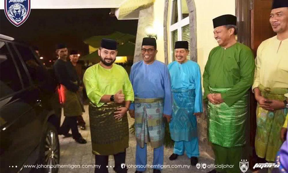 Photos of sultan and MB emerge amid plot claim