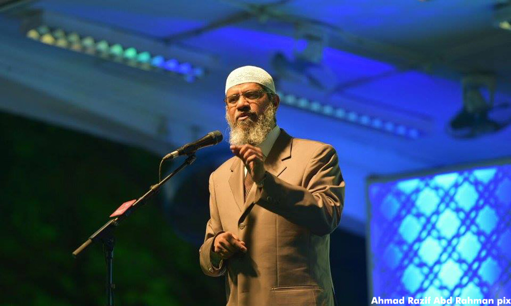 There's nothing wrong being an 'extremist', says Zakir