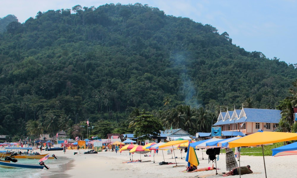 Police report lodged in protest at ‘Full Moon Beach Party’