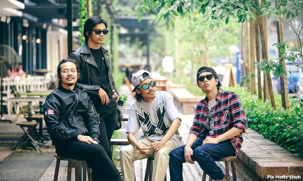 Jika Sempat lahir selepas puas diperam Hujan