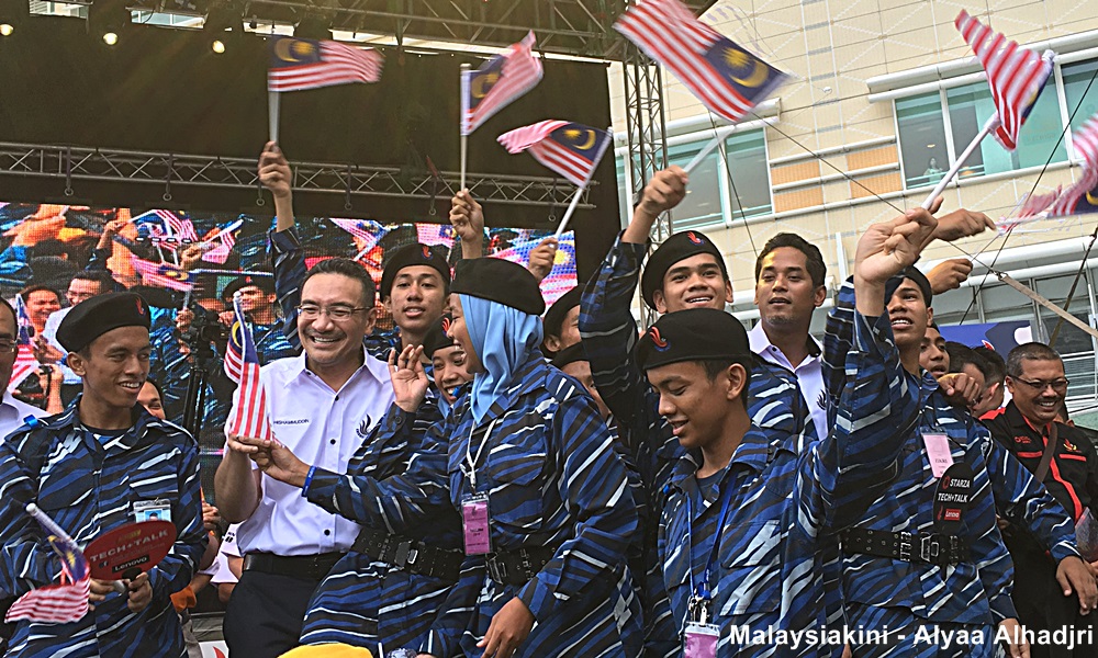 Hisham menteri 'bongkak', kata PKR