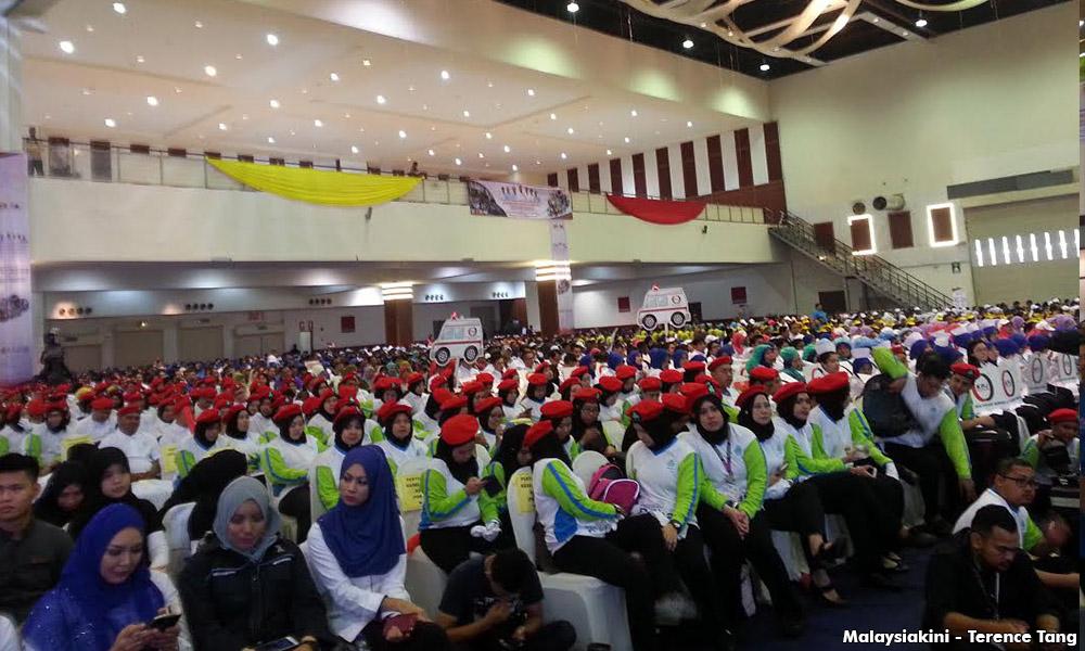 Najib ingatkan rakyat cerita '40,000 pengundi Bangladesh'